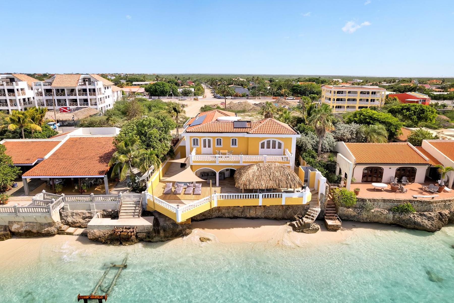 Oceanfront Villa Casa Mar Azul Кралендейк Экстерьер фото